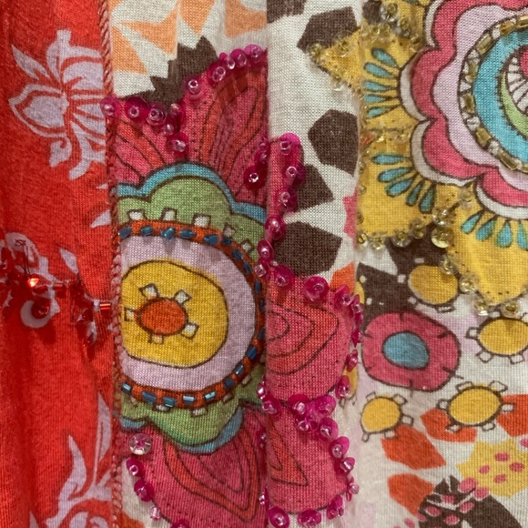 Red Multi Blouse - Picture 2 of 3